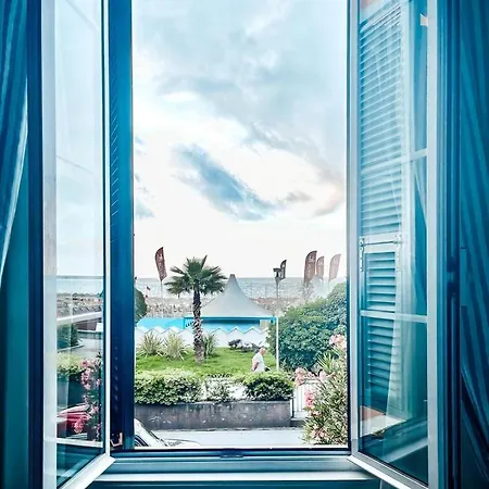 Maresuite Albissola Marina Exterior photo